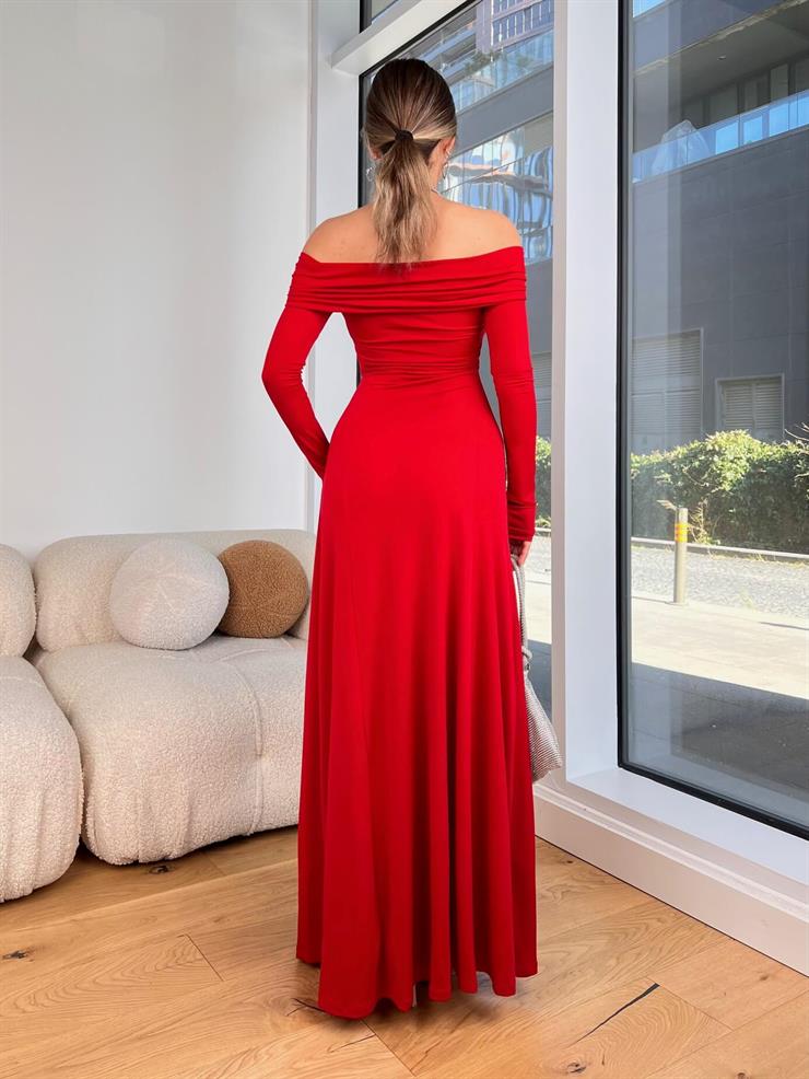 Madonna Yaka Göğüs Kısmı Büzgülü Uzun Kol Sandy Kırmızı Elbise 25K428