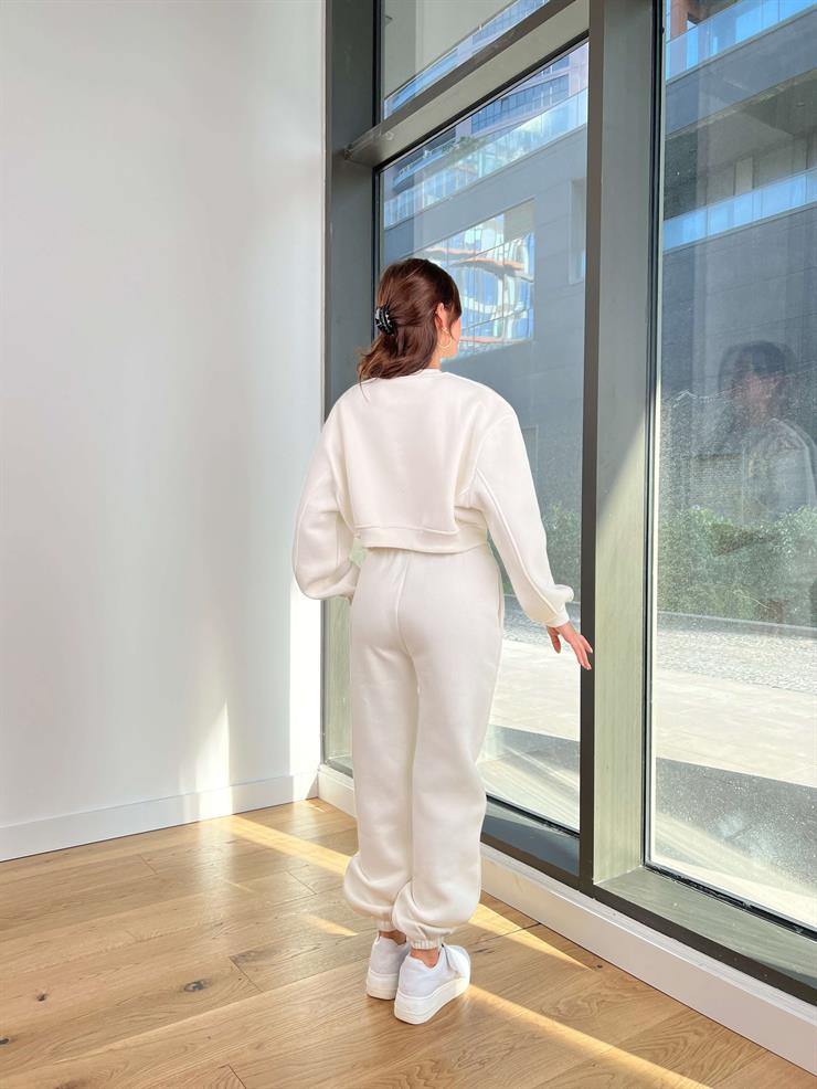 Bisiklet Yaka Crop Sweatshirt Paçası Ve Beli Lastikli Eşofman Altı Sara Kadın Ekru Altın Detaylı Takım 24k350