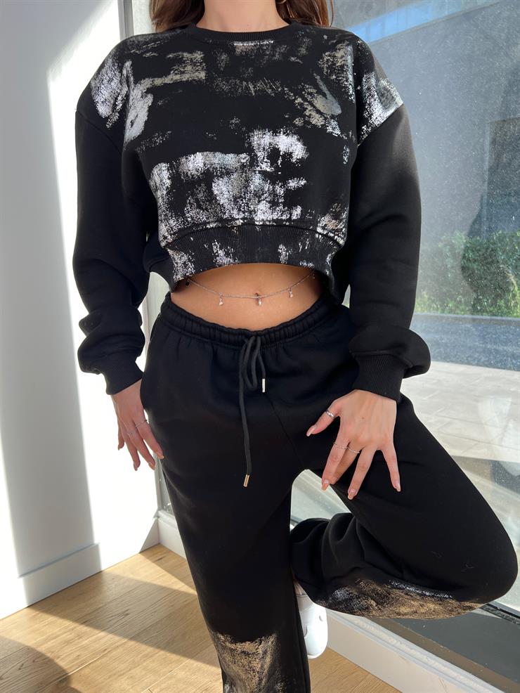 Bisiklet Yaka Crop Sweatshirt Paçası Ve Beli Lastikli Eşofman Altı Sara Kadın Siyah Gümüş Detaylı Takım 24k350