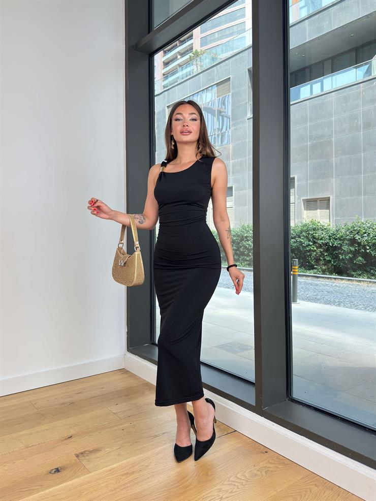 Askısı Aksesuar Detaylı Drapeli Streç Sartre Siyah Kadın Elbise 25Y444