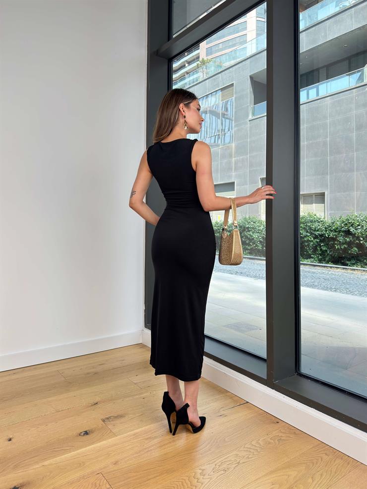 Askısı Aksesuar Detaylı Drapeli Streç Sartre Siyah Kadın Elbise 25Y444