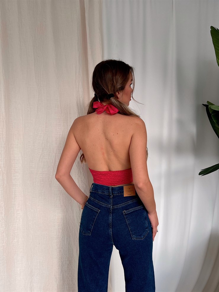 Saten Boyundan Bağlamalı Dekolteli Genesis Kadın Pembe Crop Bluz 22Y000025