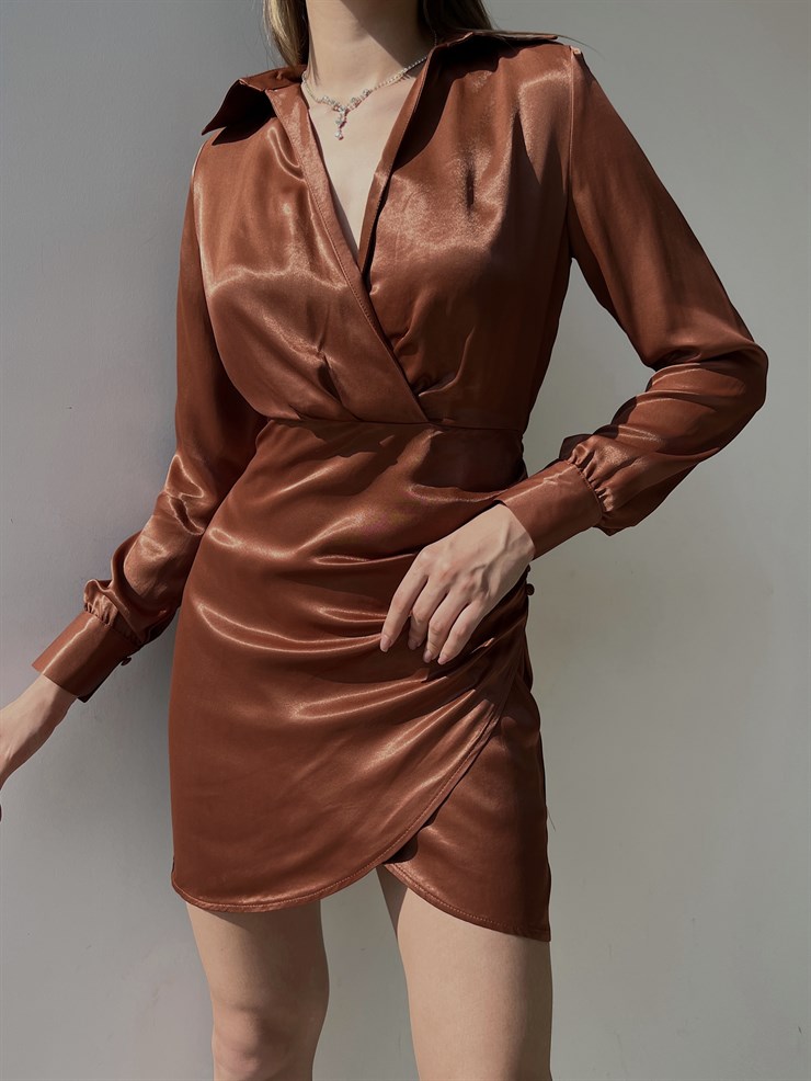 Saten Kruvaze Yaka Kol Düğmeli Uzun Kollu Etek Kısmı Düğme Detay Kruvaze Horry Kadın Kahve Elbise 23K000013