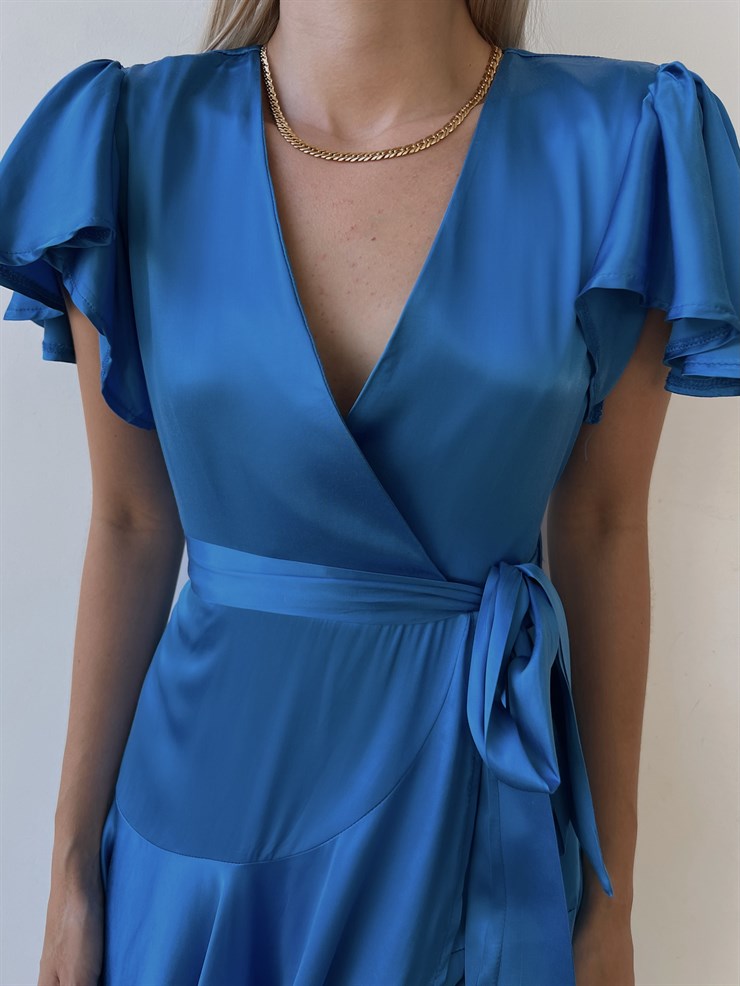 Saten Kruvaze Yaka Kol Ve Etek Kısmı Volanlı Lara Kadın Mavi Elbise 22Y000492