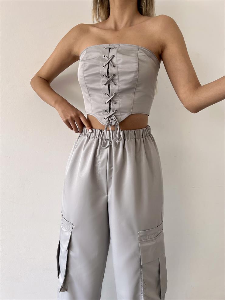 Straplez Korse Detay Crop Beli Lastikli Paçası Bağlama Detaylı Bol Pantolon Satin Kadın Gri Büstiyer Takım 23Y000224