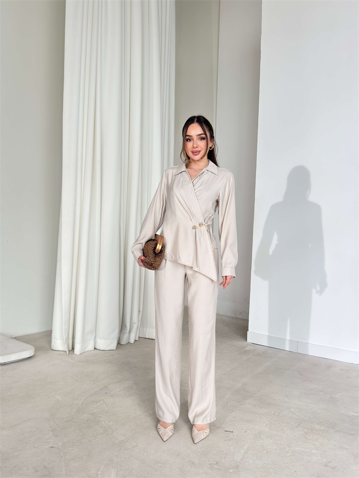 Kruvaze Yaka İp Bağlamalı Aksesuarlı Savle Bej Kadın İkili Takım 26Y102