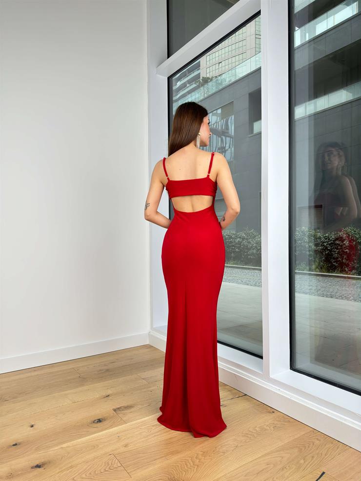 İnce Askılı Sırt Dekolteli Sendy Kadın Kırmızı Maxi Elbise 24Y125