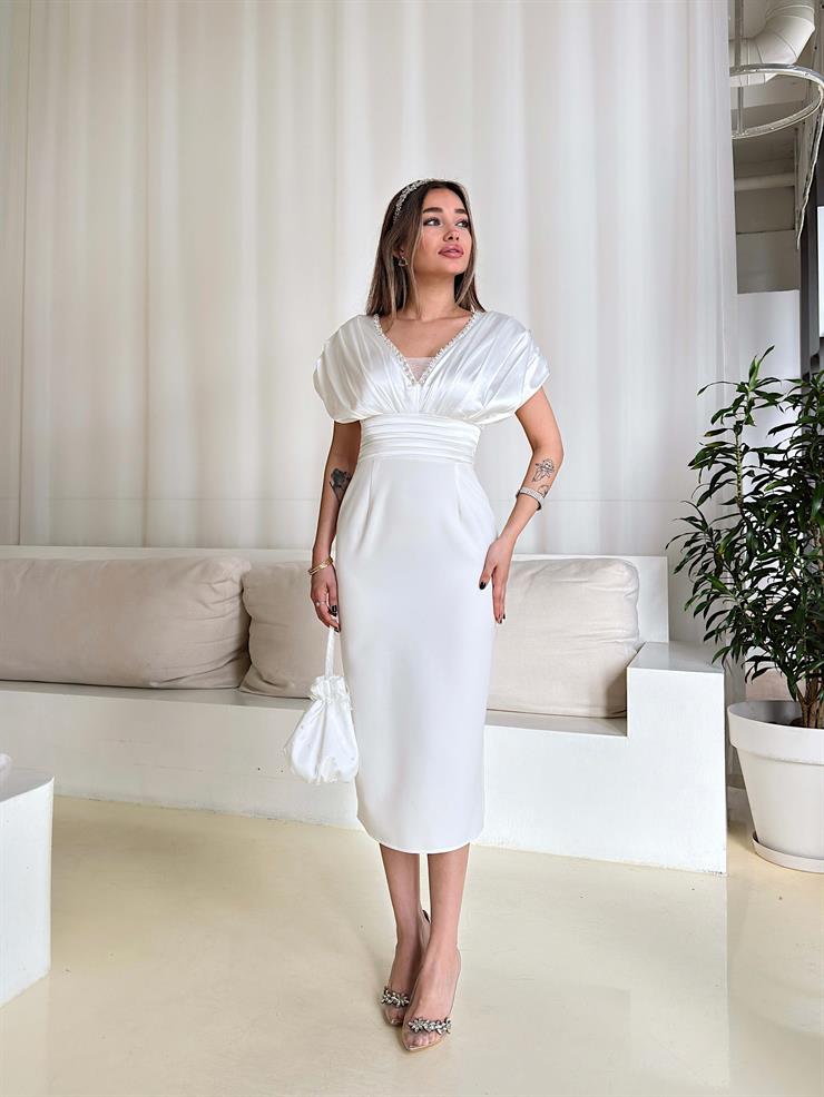 V Yaka Belden Oturtmalı Taş Detaylı Serv Beyaz Kasın Midi Elbise 25Y101