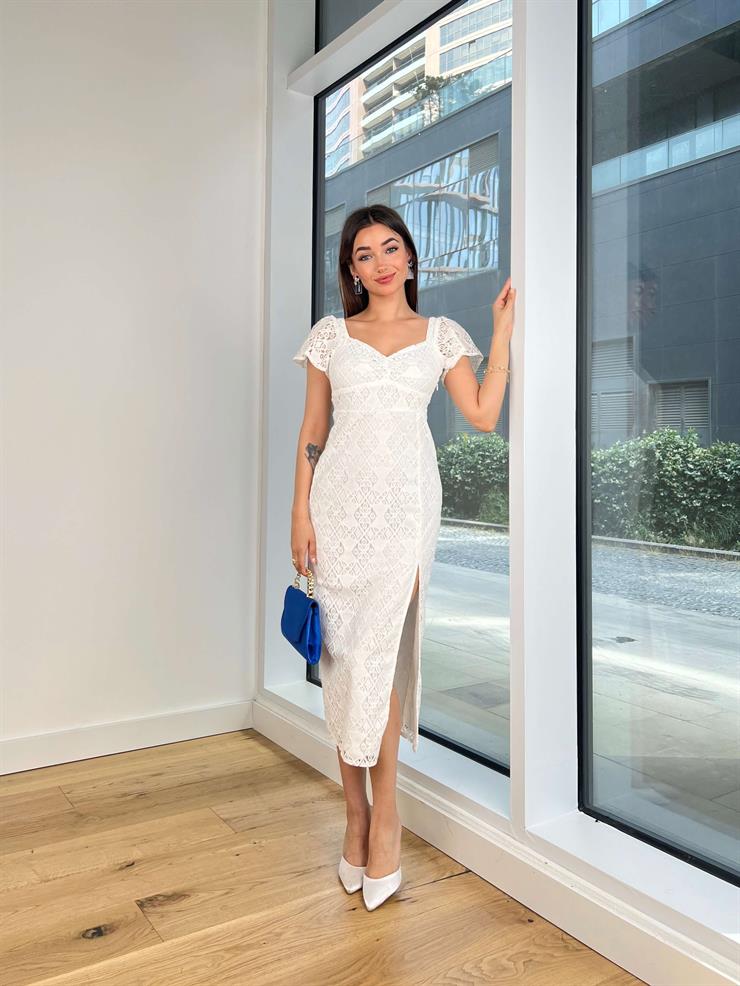 Kısa Kol Önü Büzgü Detaylı Eteği Yırtmaçlı Sharma Kadın Beyaz Midi Elbise 24Y710