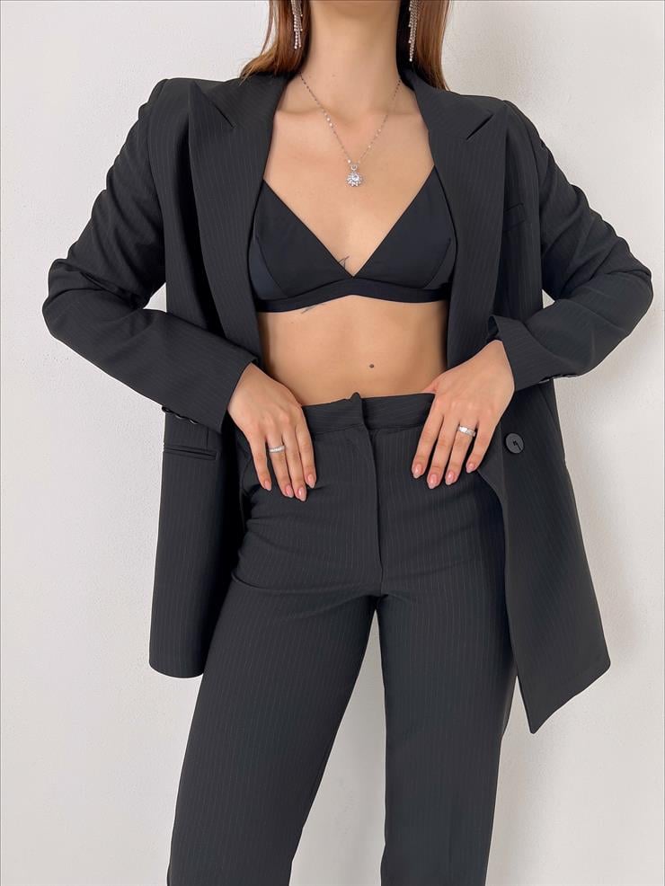 Kruvaze Yaka Düğme Kapamalı Blazer Ceket Yüksek Bel Pantolon Sherry Kadın Çizgili Siyah İkili Takım 23Y000016