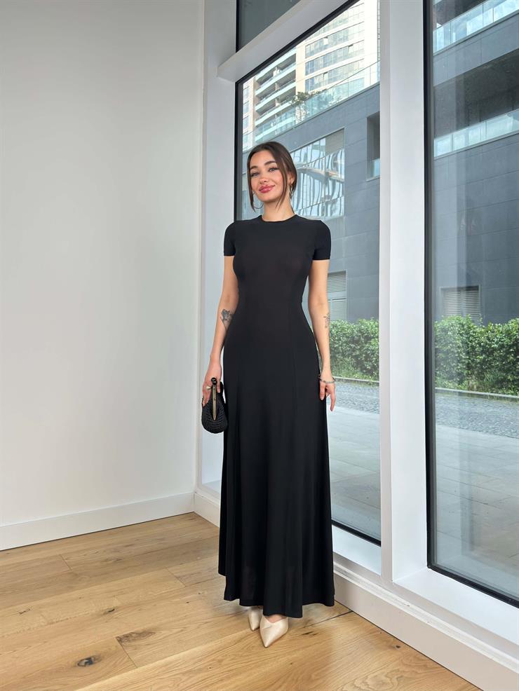 Yuvarlak Yaka Kısa Kol Sheryl Kadın Siyah Elbise 24Y582