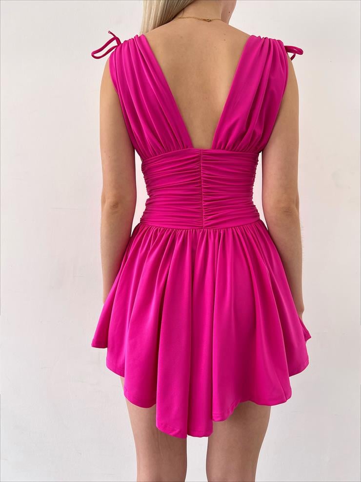 Derin V Yaka Beli Drape Detaylı Shırred Kadın Fuşya Mini Elbise 23Y000222