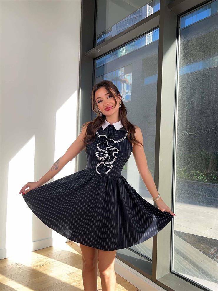 Sıfır Kollu Gömlek Yaka Önü Düğmeli Ve Fırfır Detaylı Ventuna Kadın Çizgili Lacivert Mini Elbise 24k405