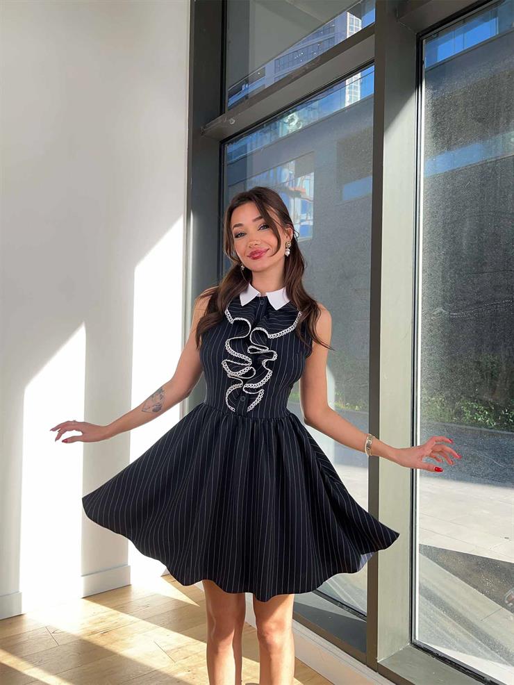 Sıfır Kollu Gömlek Yaka Önü Düğmeli Ve Fırfır Detaylı Ventuna Kadın Çizgili Lacivert Mini Elbise 24k405