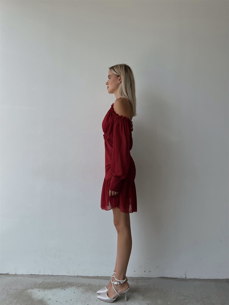 Şifon Omuz Ve Göğüs Dekolteli Volanlı Olimpio Kadın Kırmızı Mini Elbise 22Y000501