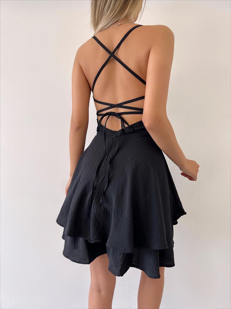 Sırt Dekolteli Volanlı Dalia Kadın Siyah Şort Tulum 22Y000075