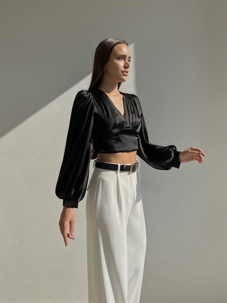 Sırtı Üçgen Dekolte Fermuar Kapamalı Balon Kol V Yaka Lanza Kadın Siyah Bluz 22Y000504