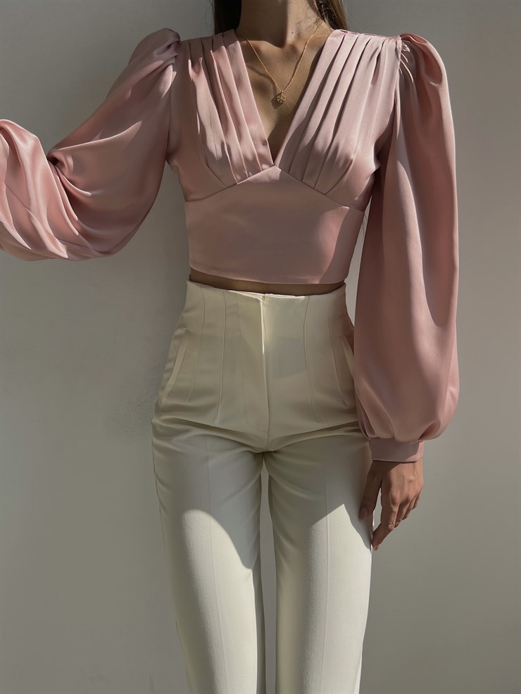 Sırtı Üçgen Dekolte Fermuar Kapamalı Balon Kol V Yaka Lanza Kadın Pudra Bluz 22Y000504