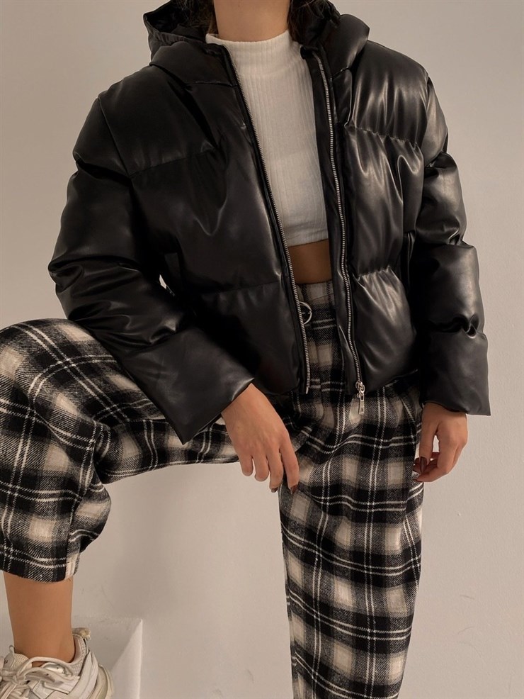 Şişme Suni Deri Kadın Siyah Crop Mont 22K000324