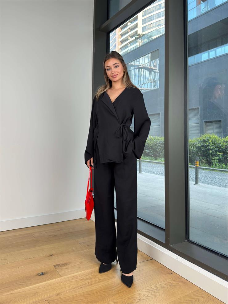 Uzun Kol Kruvaze Bağlamalı Bluz Yüksek Bel Bol Paça Pantolon Sıstin Siyah Kadın Takım 25Y275