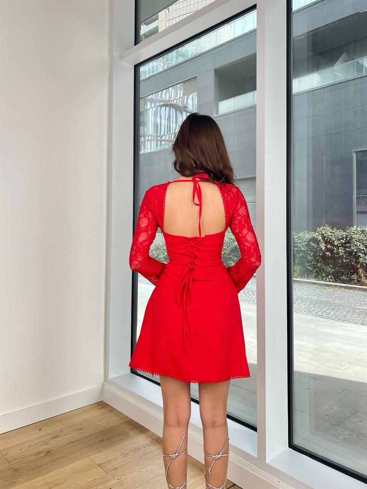 Göğüs Ve Kol Kısmı Dantel Detaylı Slavko Kadın Kırmızı Mini Elbise 24Y326