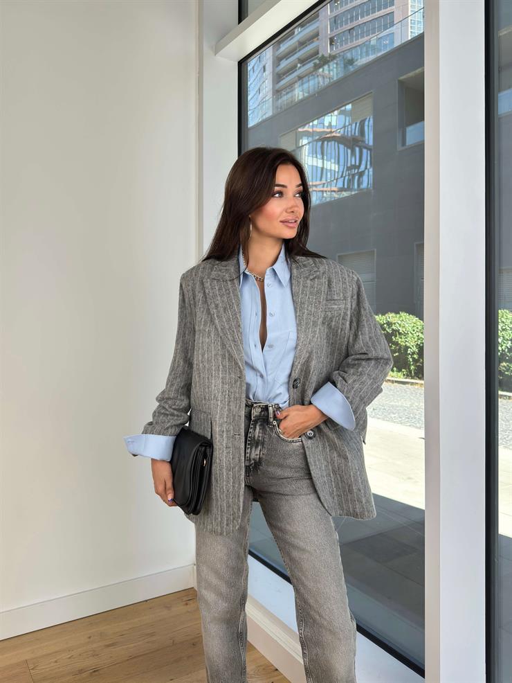 Önü Düğme Kapamalı Çizgili Stepan Gri Kadın Oversize Kaşe Ceket 25K129