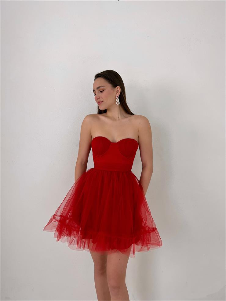 Straplez Belden Oturtmalı Eteği Tül Tara Kadın Kırmızı Mini Elbise 23Y000027