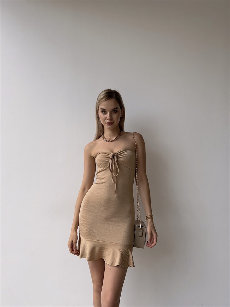 Straplez Göğüsü Bağcıklı Volanlı Streç Model Titanius Kadın Bej Elbise 22Y000389
