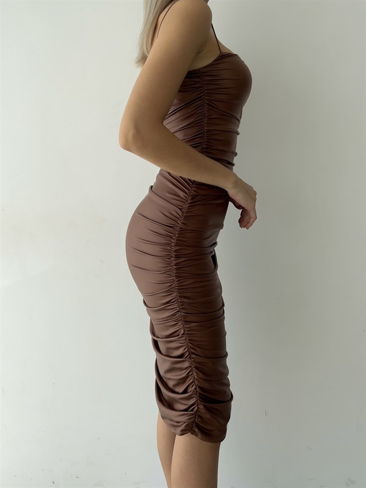 Streç İnce Askı Drapeli Juncus Kadın Taba Vegan Deri Midi Boy Elbise 23K000099