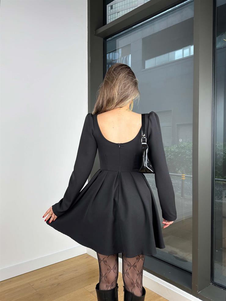 Kare Yaka Uzun Kol Eteği Pileli Suraya Siyah Kadın Mini Elbise 25K469