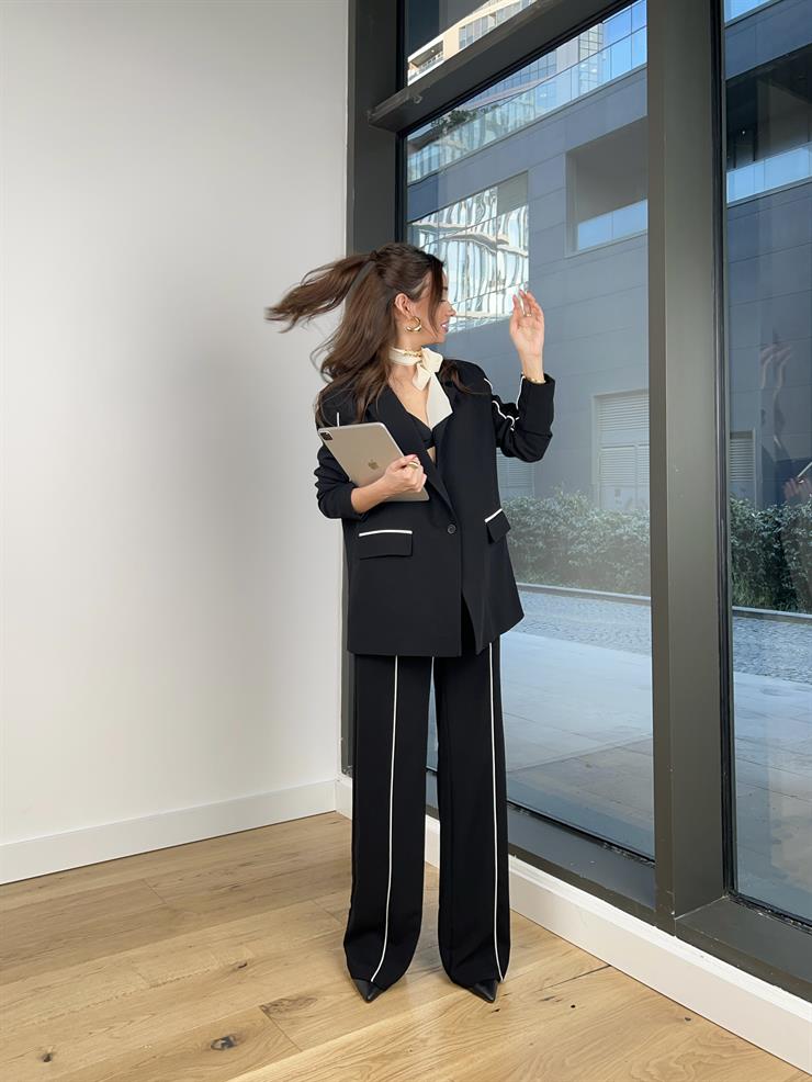 Yüksel Bel Düğme Kapamalı Bol Paça Susan Kadın Çizgili Siyah Pantolon 24Y064