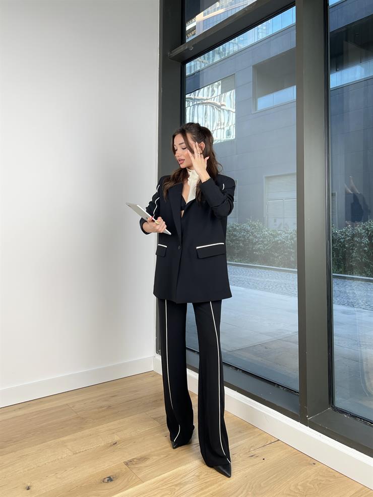 Yüksel Bel Düğme Kapamalı Bol Paça Susan Kadın Çizgili Siyah Pantolon 24Y064