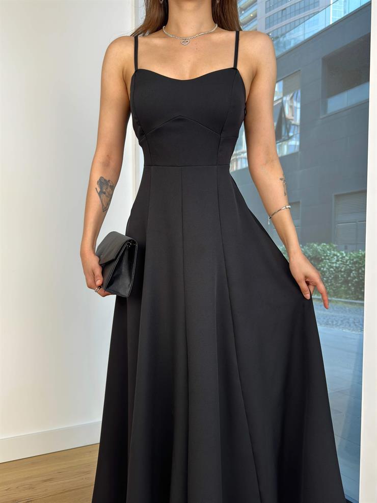 Ayarlanabilir Askılı Arkası Gipeli Talar Kadın Siyah Uzun Elbise 24Y640