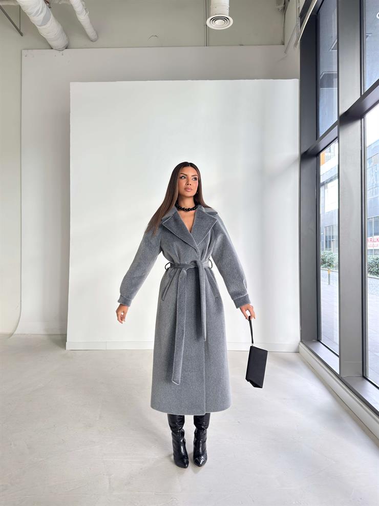 Kemerli Kolu Düğmeli Kruvaze Yaka Tayline Gri Kadın Kaban 26K104