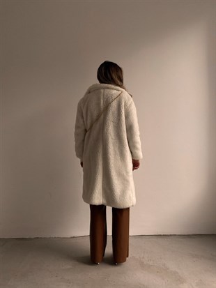 Oversize Cepli Kadın Beyaz Teddy Kaban 21K000306
