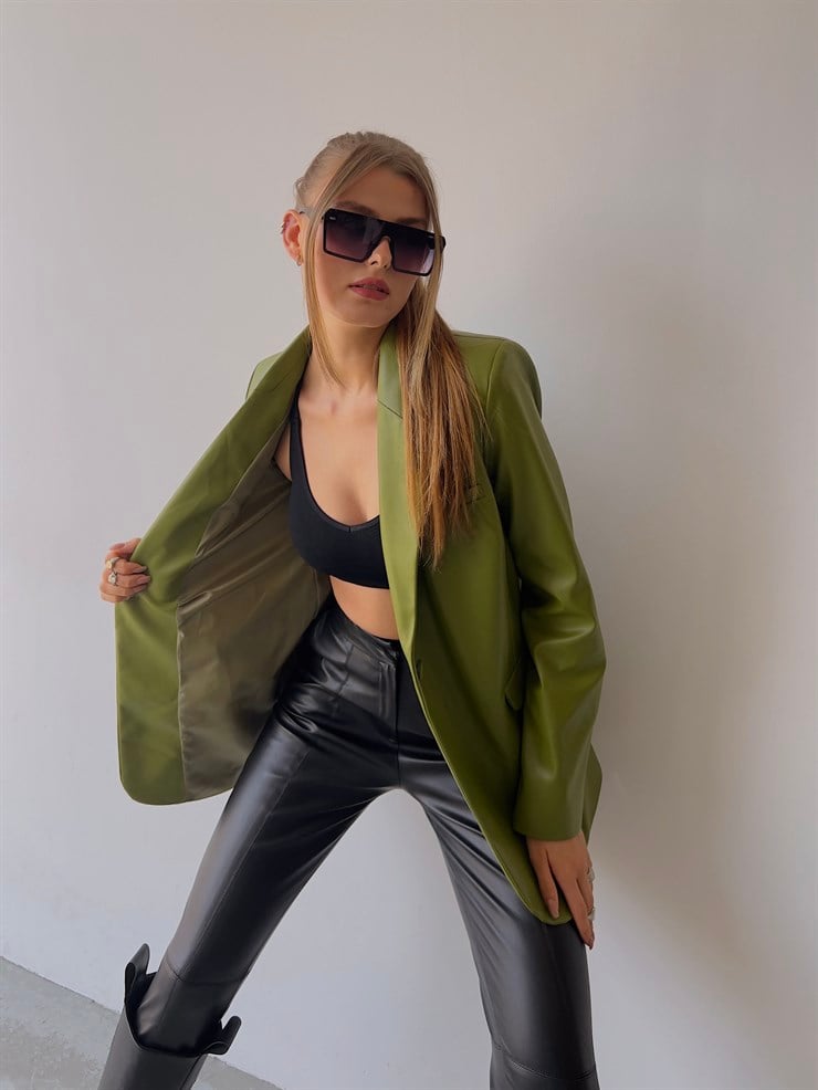 Tek Düğmeli Uzun Kollu Aria Kadın Yeşil Vegan Deri Ceket 23K000016