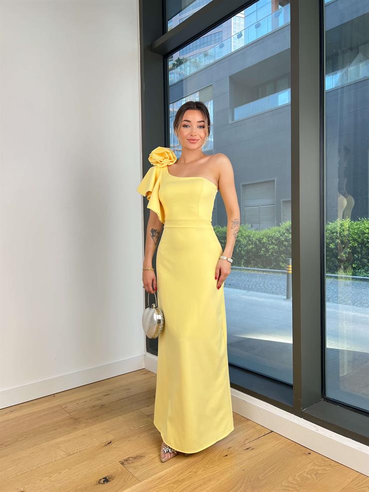 Tek Omuz Aksesuar Ve Fırfır Detaylı Zendaya Kadın Sarı Maxi Elbise 24Y518