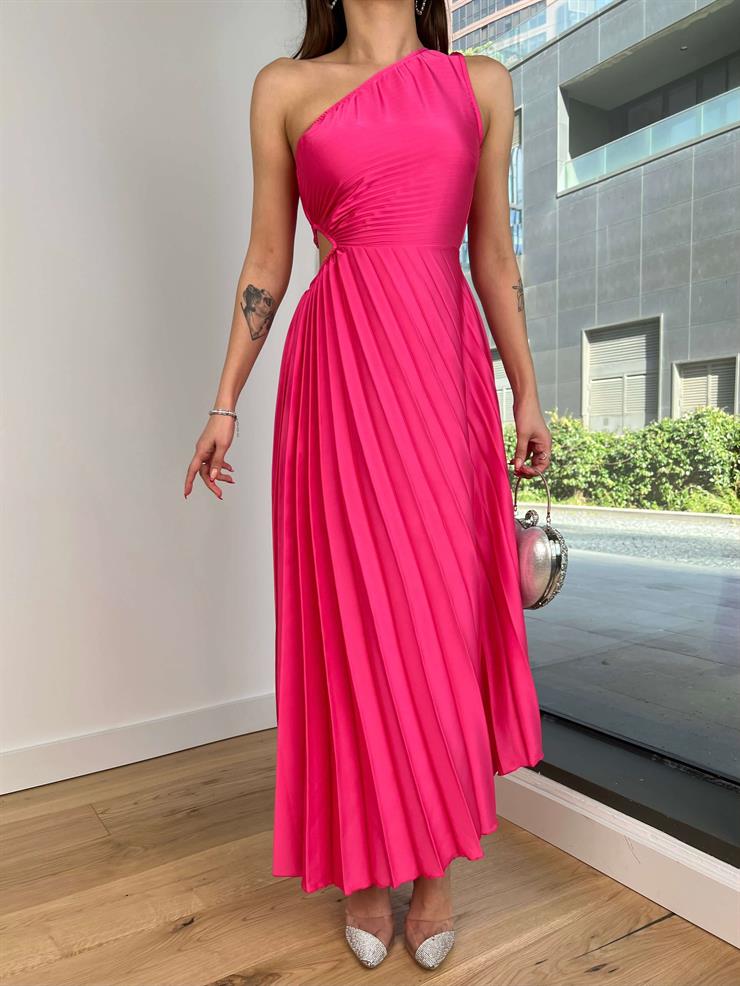 Tek Omuz Beli Pencere Detaylı Eteği Pileli Evelyn Kadın Fuşya Elbise 23Y000388