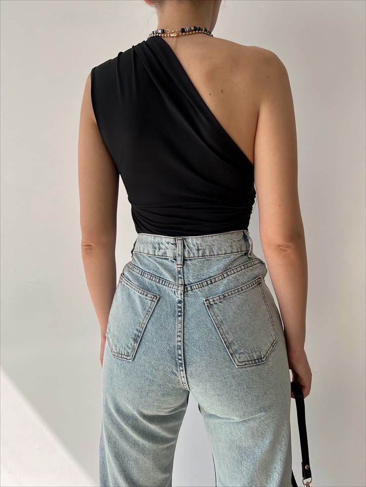 Tek Omuz Pileli Alice Kadın Siyah Crop Bluz 22Y000213