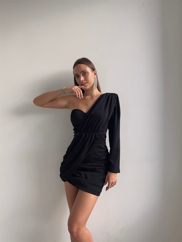 Tek Omuz Uzun Kol Önü Ve Yanları Drapeli Göğüs Pedli Traeger Kadın Siyah Mini Elbise 23K000039