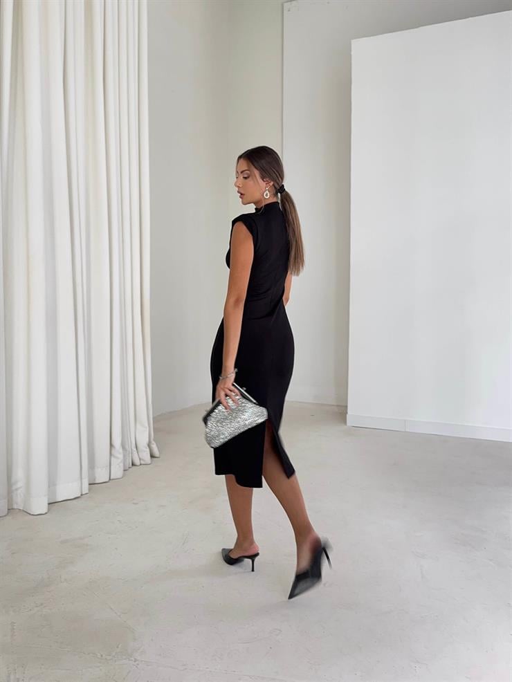 Vatkalı Yüksek Yaka Terle Siyah Kadın Elbise 26K080