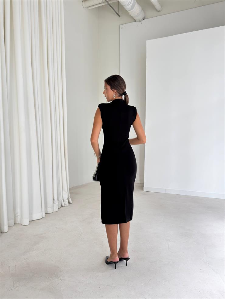 Vatkalı Yüksek Yaka Terle Siyah Kadın Elbise 26K080