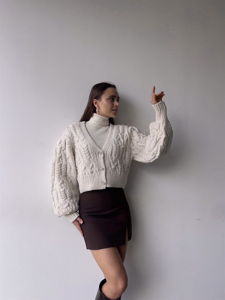 Ön Düğme Kapamalı V Yaka Thiego Kadın Bej Hırka 23K000265