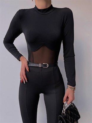 Dik Yaka Alt Kısmı Transparan Detay Kadın Siyah Bluz 22K000470