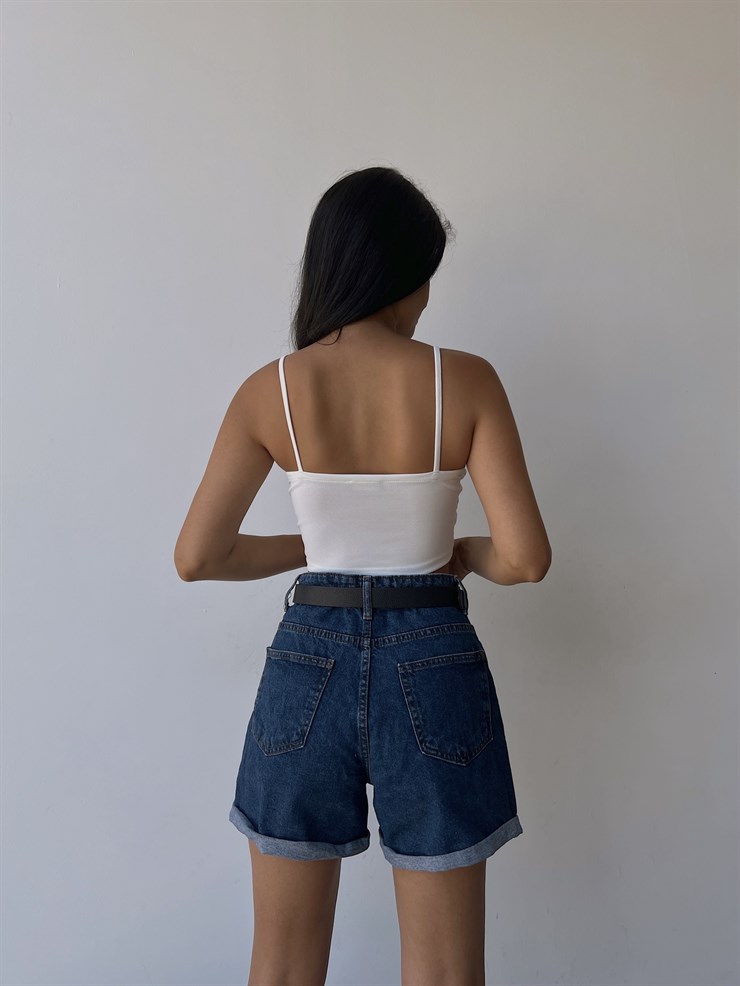 Üçgen Yaka Askılı Kadın Beyaz Crop Atlet 21Y000211