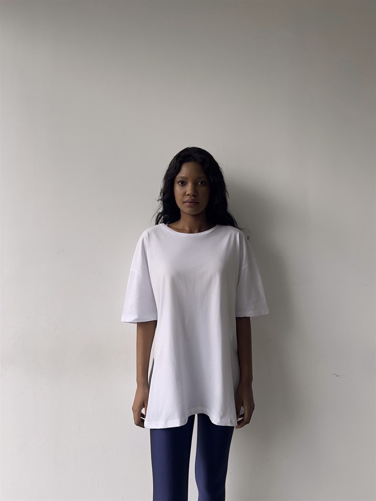 Bisiklet Yaka Yarım Kol Ulises Kadın Beyaz Tişört 22Y000177