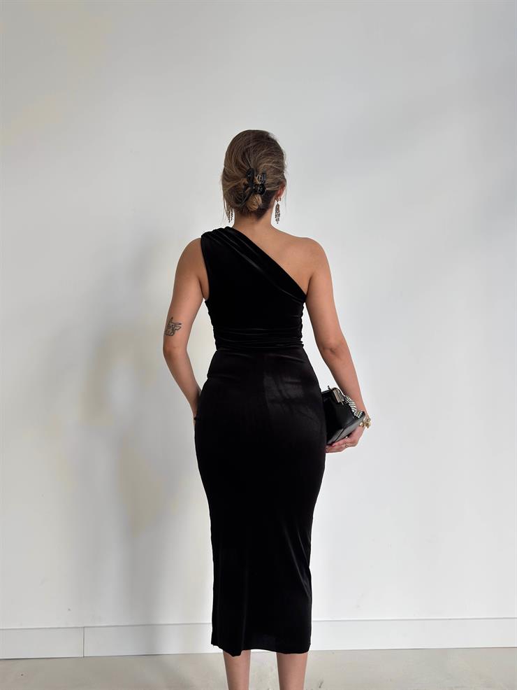 Tek Omuz Drape Detaylı Ulyana Siyah Kadın Kadife Elbise 26K111