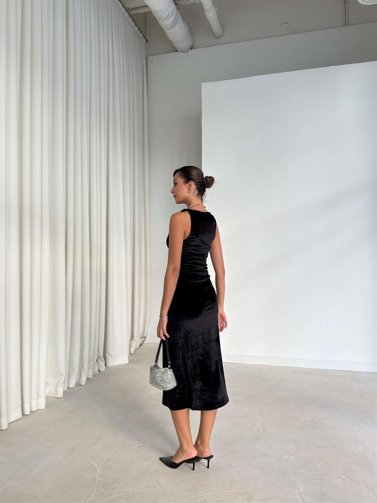 Drape Detaylı Urien Siyah Kadın Kadife Elbise 26K264