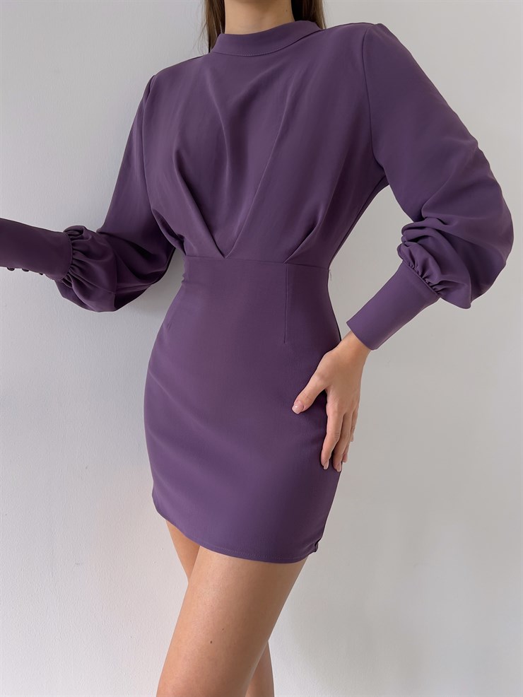 Uzun Balon Kollu Sırtı Derin Dekolteli Arbesa Kadın Mürdüm Mini Elbise 23K000167