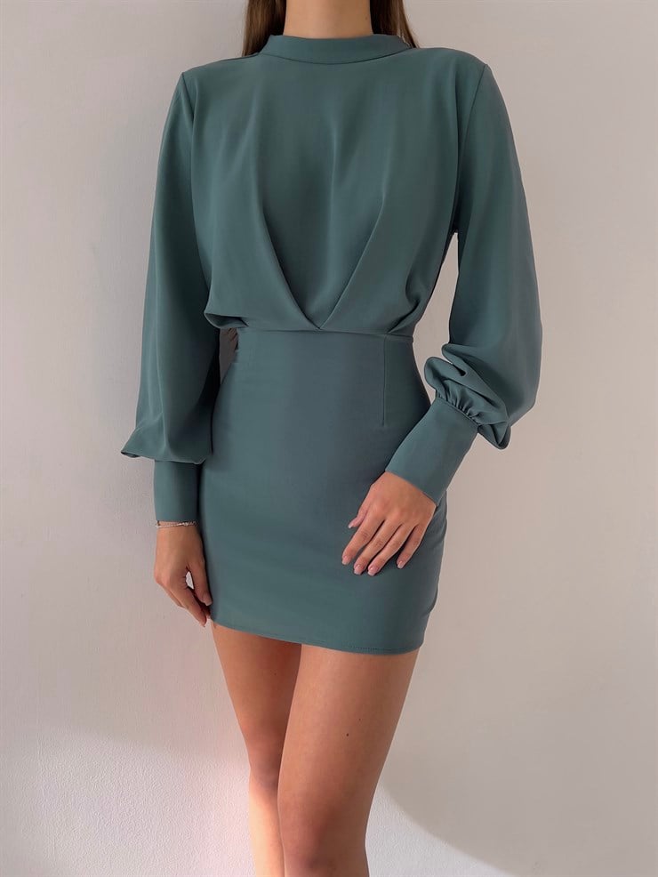 Uzun Balon Kollu Sırtı Derin Dekolteli Arbesa Kadın Petrol Yeşili Mini Elbise 23K000167